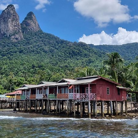 Mukut Seaview Hotel Kampong Mukut Kültér fotó