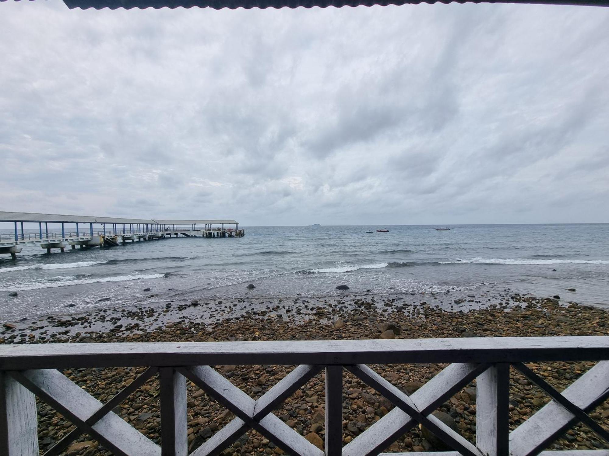 Mukut Seaview Hotel Kampong Mukut Szoba fotó